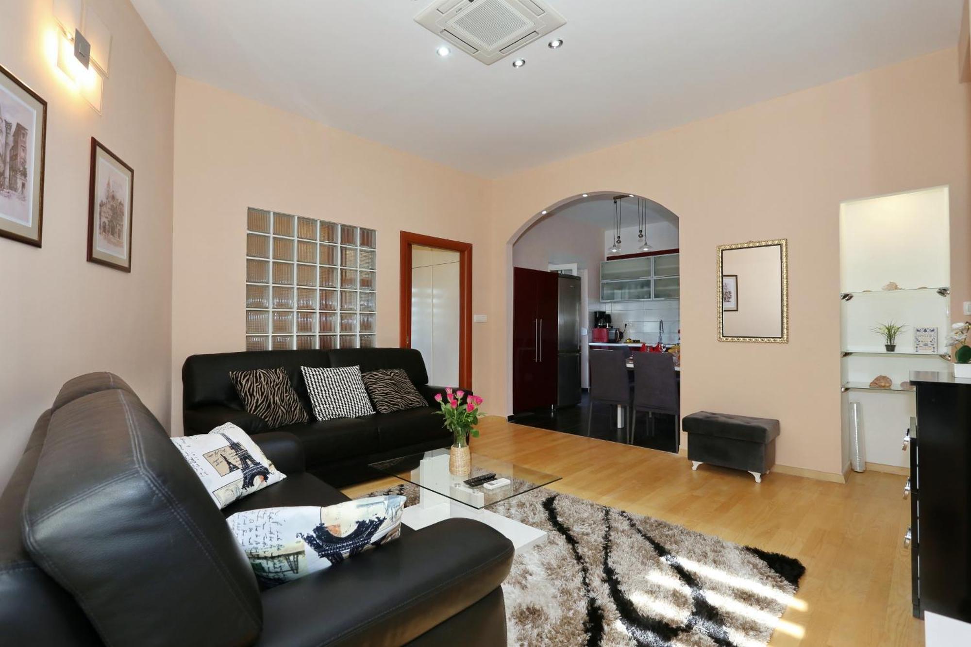 זאדאר Apartment Ksenija מראה חיצוני תמונה